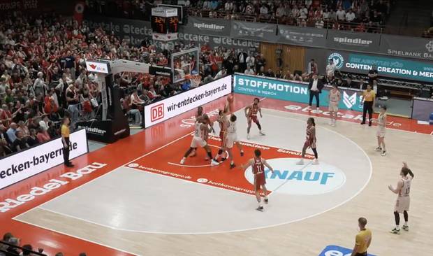 Fitness First Würzburg Baskets - FC Bayern München Basketball