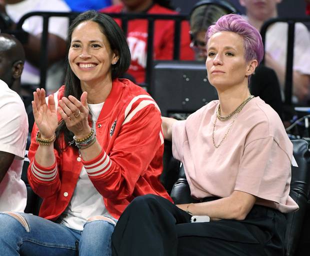 Rapinoe gibt Verlobung bekannt