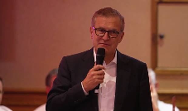 Wirbel um Dreesen: Eberl reagiert