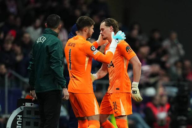 Spurs-Keeper bricht sein Schweigen
