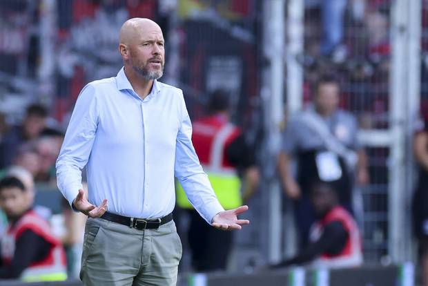 Offiziell! Ten Hag entlassen