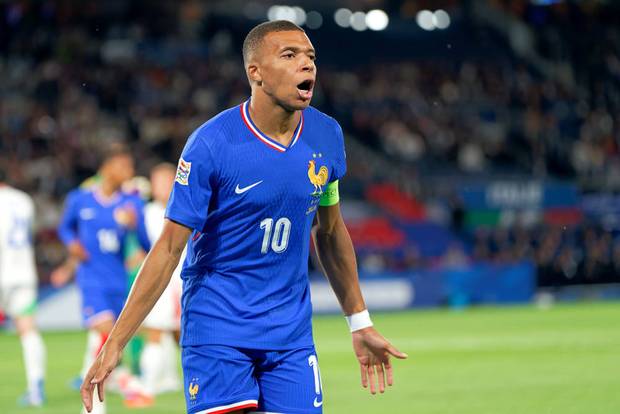 Deschamps lässt Mbappé zuhause