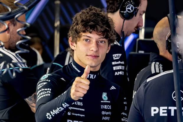 Antonelli lässt der Konkurrenz im Qualifying keine Chance