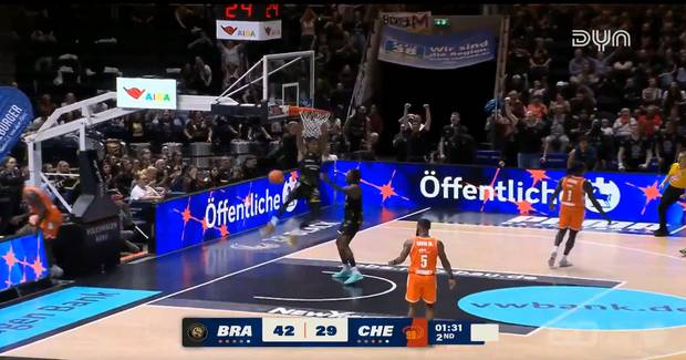 Basketball Löwen Braunschweig - NINERS Chemnitz