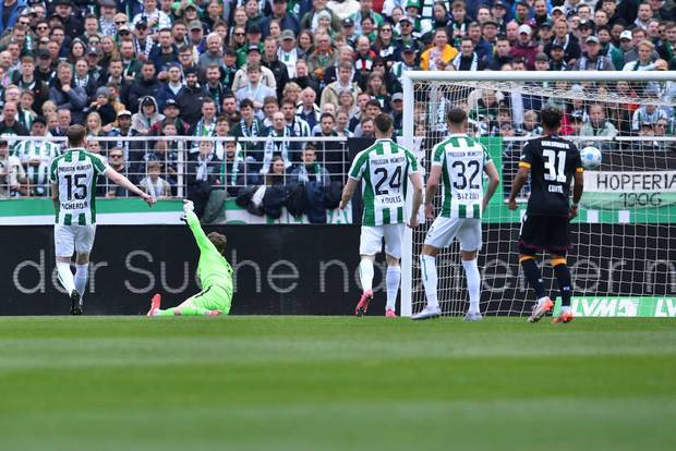 2. Bundesliga heute: Karlsruhe gegen Fürth