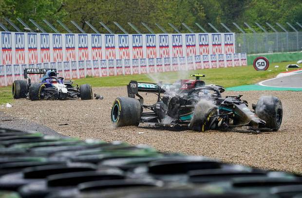 Vettel-Strafe sorgt für Kopfschütteln
