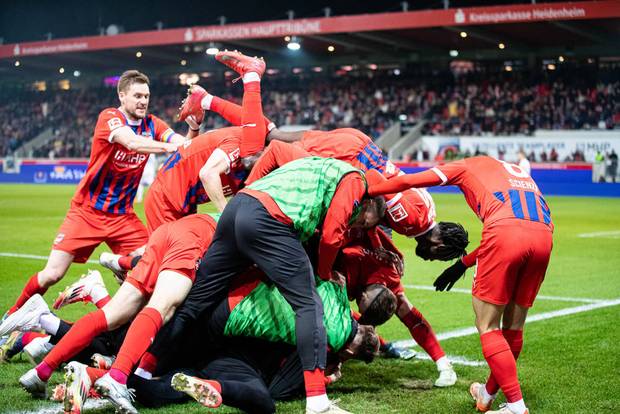 Bundesliga heute: Kiel gegen Bremen