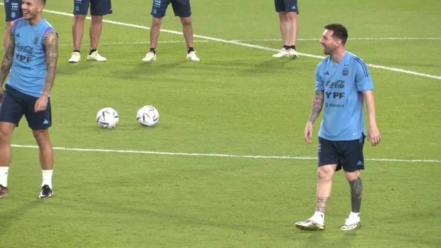 Messi grillt im Studentenwohnheim