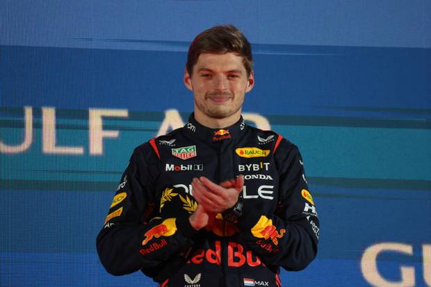 Verstappen lässt Muskeln spielen