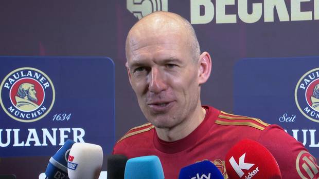 Robben verblüfft mit Dusch-Anekdote