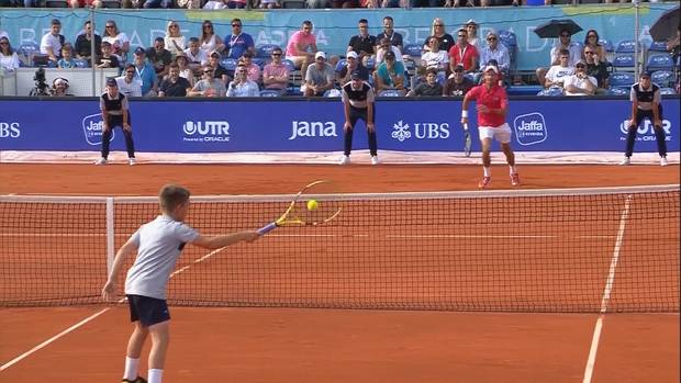 Djokovic weint nach Sieg gegen Zverev