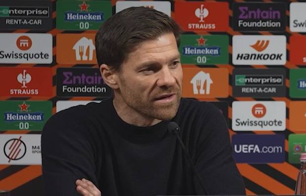 Bayern-Coach? Das denkt Alonso