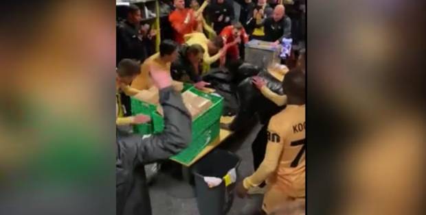 Schuhe für 800 Euro! Mourinhos Tor-Geschenk