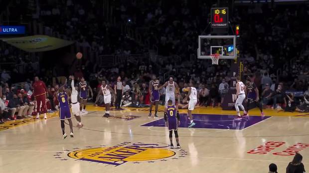 Lakers verschärfen Krise von Theis-Team