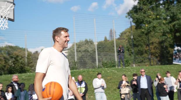 Nowitzki huldigt Wagner