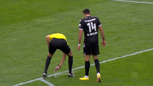 St. Pauli-Stürmer am Knie operiert