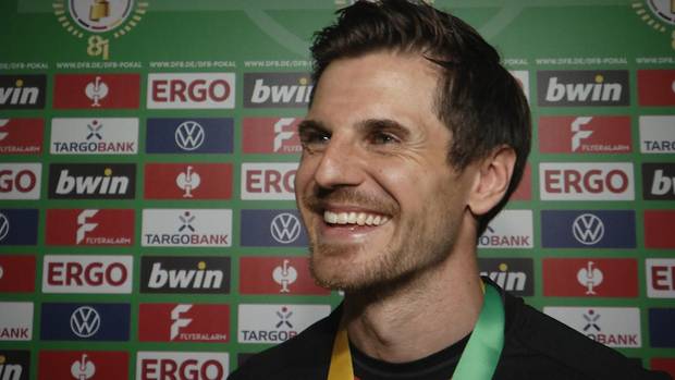 „Traumsaison“: Bayer historisch