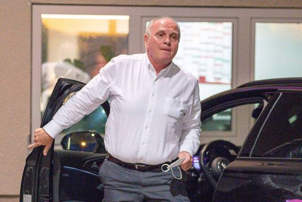 Hoeneß poltert gegen Premier League