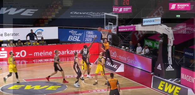 Nächster Sieg! Bayern-Bezwinger schnappt sich Tabellenspitze