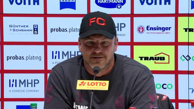 Fan-Banner gegen Kwasniok