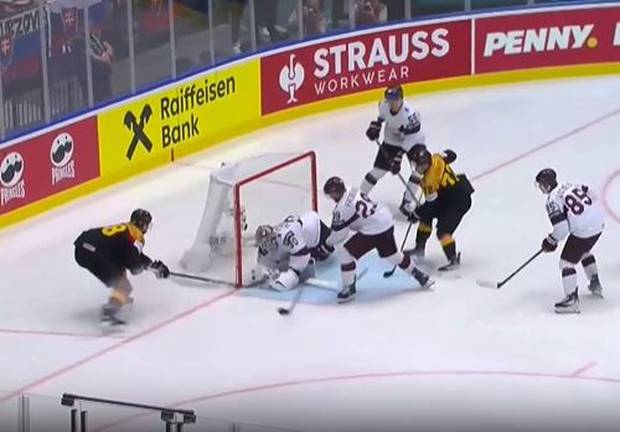Deutschland gelingt WM-Neustart