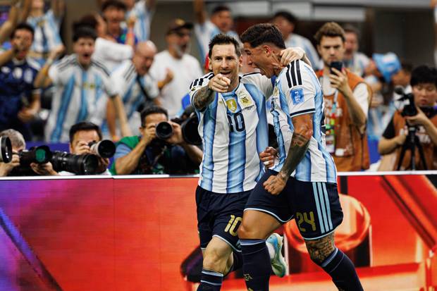 Rekord gebrochen! Messi zieht an Klose vorbei