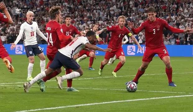 EM: England bereits im Final-Fokus