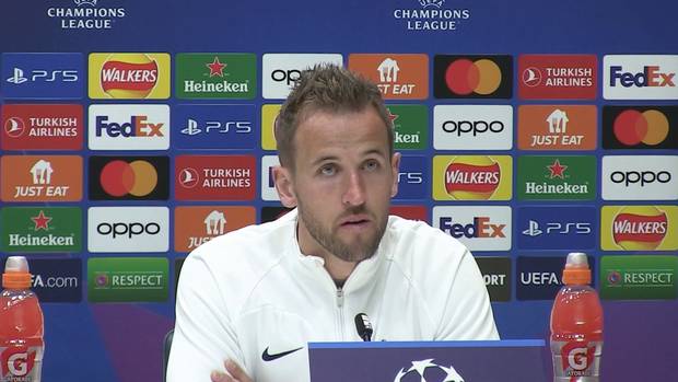 Conte gratuliert Kane am Telefon