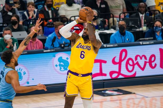 Erschüttert LeBron die NBA?