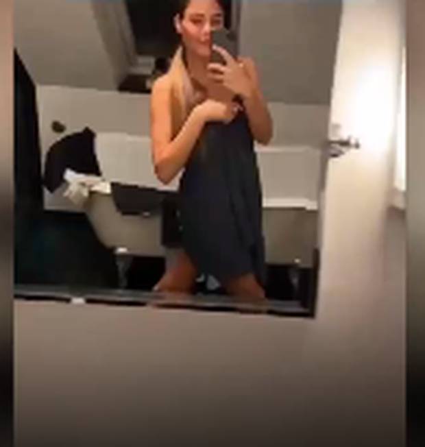 Prank-Marathon: Bendtner-Freundin nervt den Lord beim Zocken