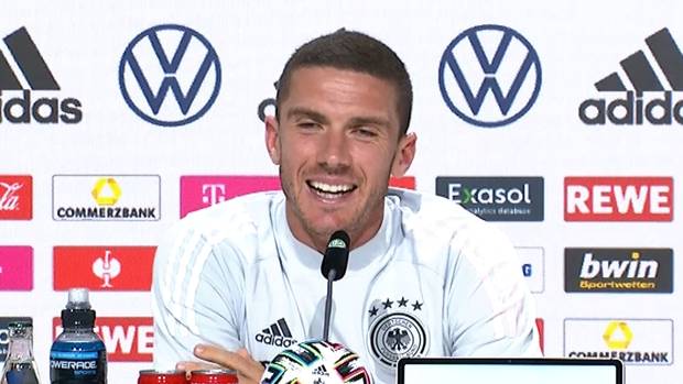 Der Aufstieg des Tribünenhockers