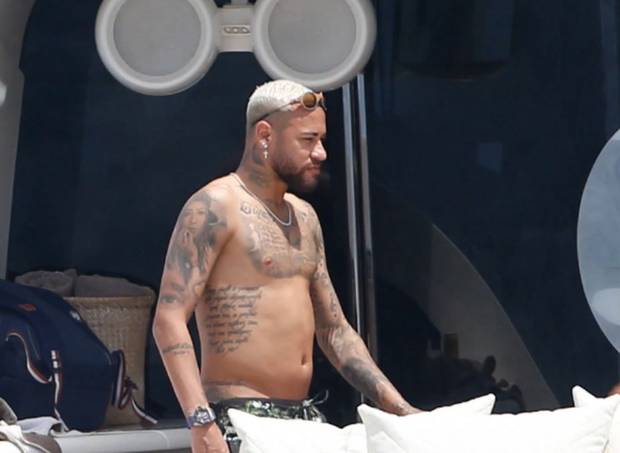 Neymar schockiert mit Bauch-Fotos aus dem Urlaub
