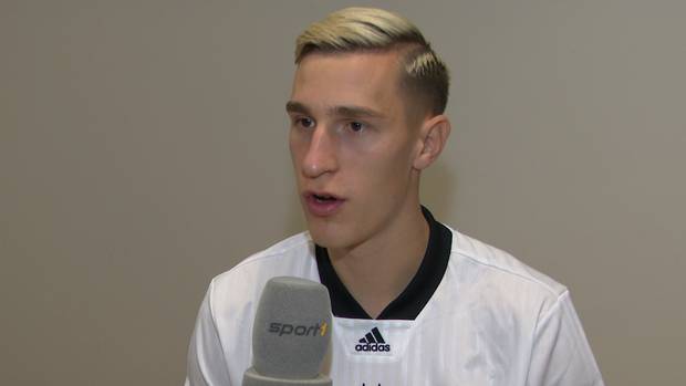 DFB-Star Schlotterbeck exklusiv