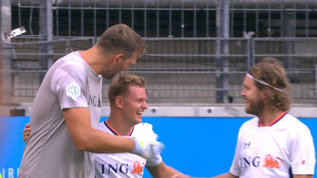 Champions for Charity: Mick Schumacher erzielt einen Hattrick