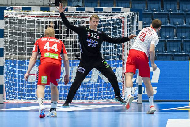 Frankreich-Hammer! Trainer positiv