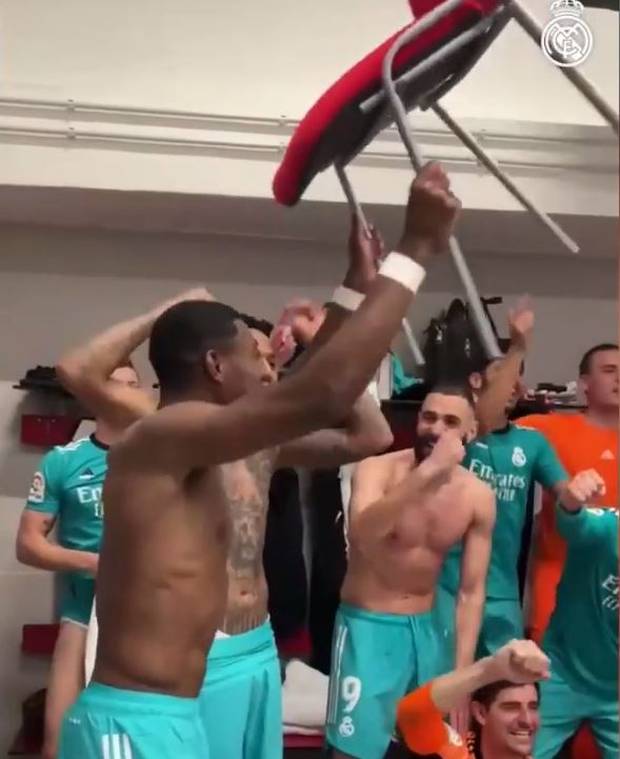 Ancelotti überrascht mit Alaba-Move