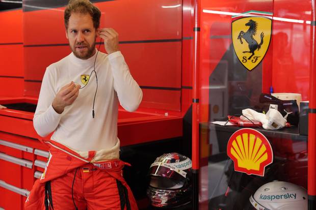 Vettel-Boss liebäugelt mit Hamilton
