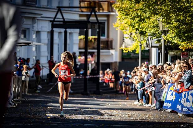 Historisch! Klosterhalfen knackt nationalen Rekord