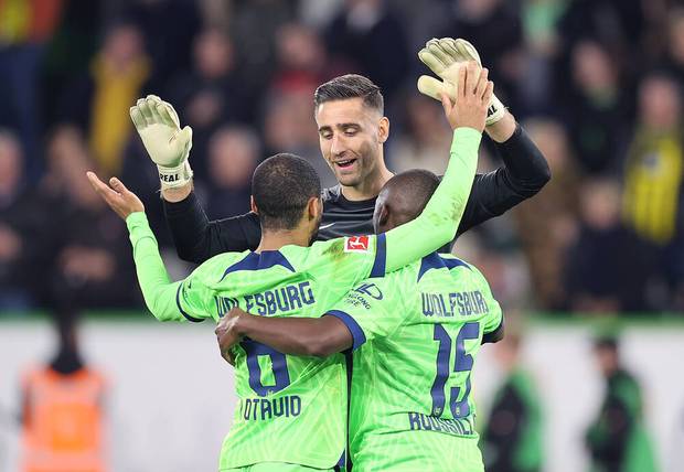 Wolfsburg-Keeper muss pausieren