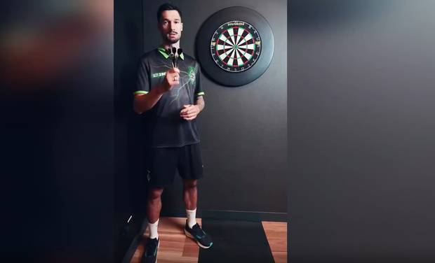 Bulls-Eye zur Vertragsverlängerung!