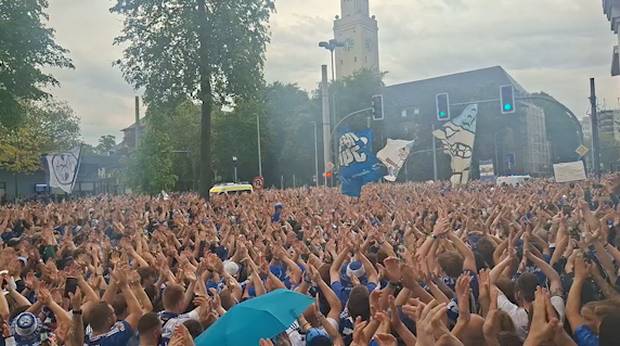 Was für Bilder! Schalke im Aufstiegsfieber