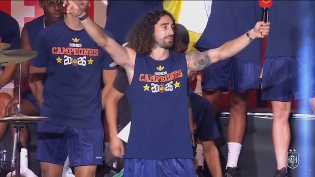 Cucurella tut es schon wieder