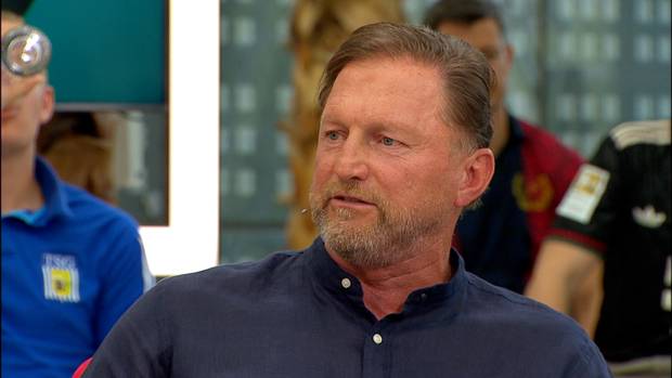 Darum krachte es zwischen Hasenhüttl und Rummenigge