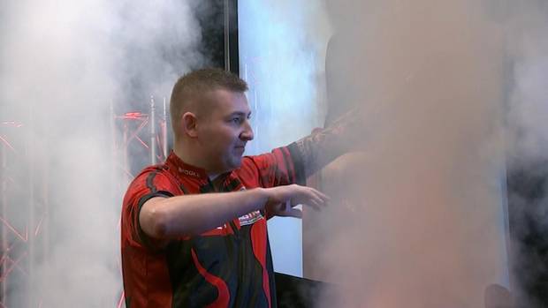 „Er ist der größte Dartsspieler“