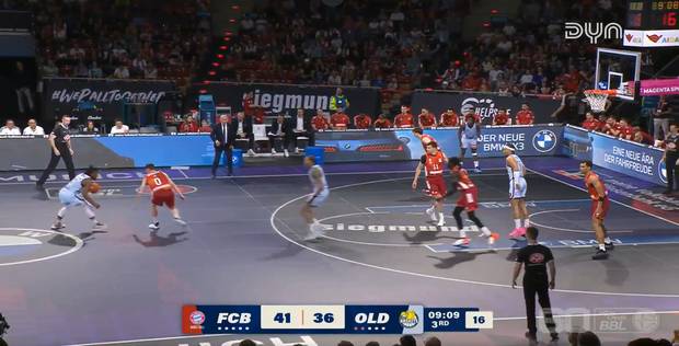 FC Bayern München Basketball - EWE Baskets Oldenburg