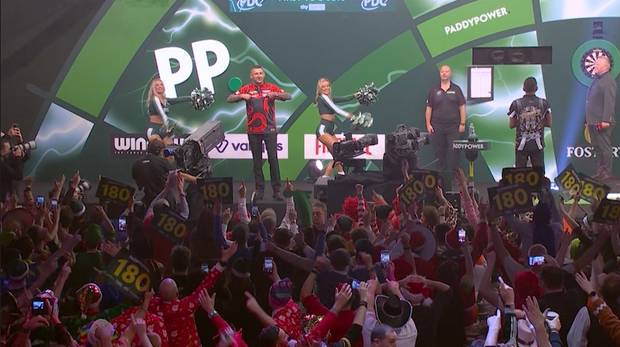 Das singen die Fans im Ally Pally