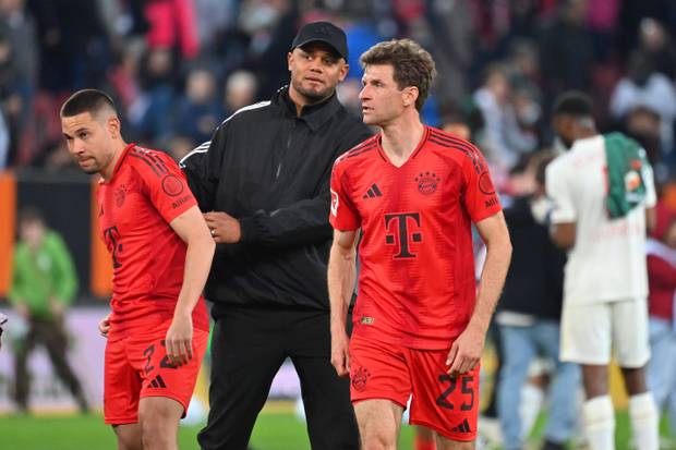 Kompany erklärt Müllers Bankplatz