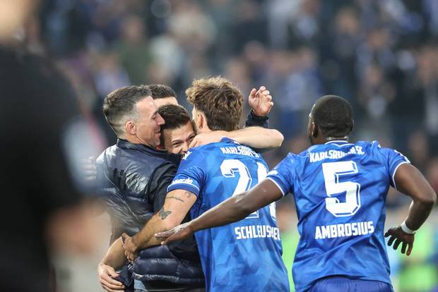 Ende einer Zweitliga-Ära! Trainer über emotionalste Momente