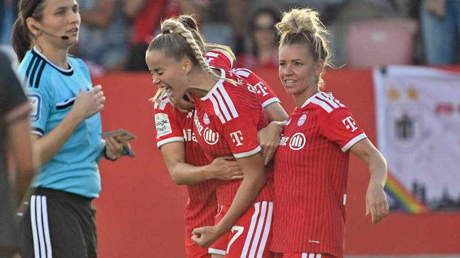 Frauen-Bundesliga LIVE: Bayer Leverkusen - FC Bayern München, 4. Spieltag