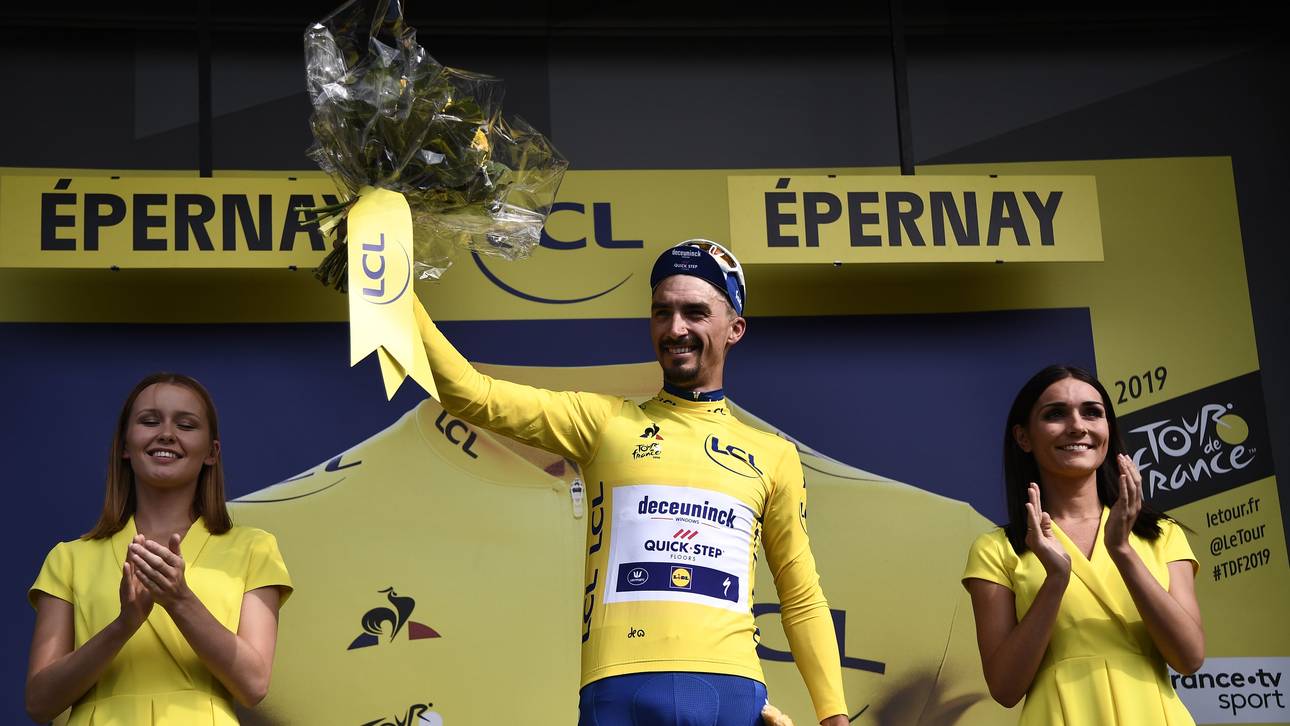 Alaphilippe fährt ins Gelbe Trikot